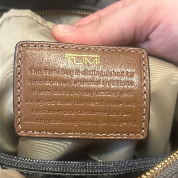 Tumi Gray Nylon Multi-Pocket Messenger Bag with Leather Trim - Picture 3 of 5